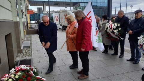 Minęły 43 lata od podpisania Porozumienie Bydgoskiego. Uroczystość w miejscu strajku/fot. Agata Raczek