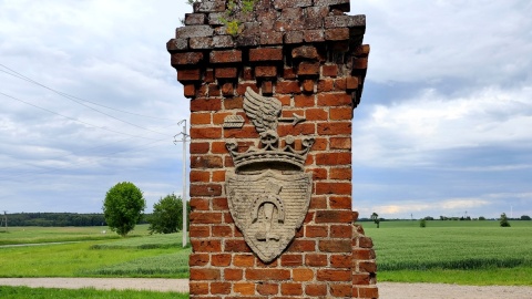 Fragment ogrodzenia dworu Wacława Mieczkowskiego w Niedźwiedziu. Fot. Żaneta Walentyn/arch. PR PiK
