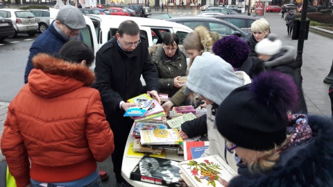 Książka pod Choinkę - akcja bydgoskiej lewicy