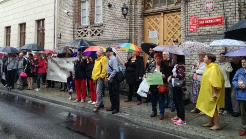 Protest KOD-u w Toruniu przeciwko reformie Sądu Najwyższego