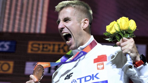 Lekkoatletyczne MŚ 2019 - co za bieg i co za walka Marcin Lewandowski z brązowym medalem