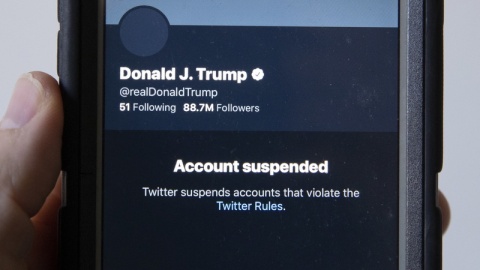 Portale społecznościowe blokują Donalda Trumpa. Jeden: na zawsze
