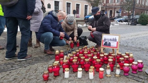 Serce ze światełek w rocznicę śmierci prezydenta Pawła Adamowicza