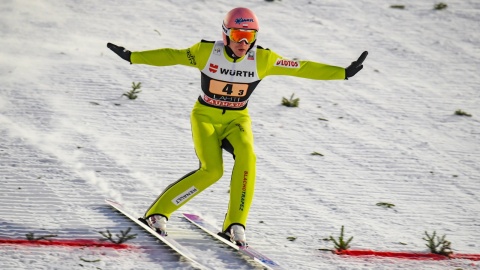 Skoki narciarskie  Polacy zdyskwalifikowani w Lahti za buty Wąska