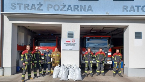 Strażacy wysyłają sprzęt dla kolegów z Ukrainy. Jesteśmy całym sercem z nimi