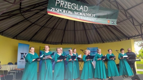 Na tym festiwalu nogi same tańczą Ludowe zespoły zapraszają do Unisławia