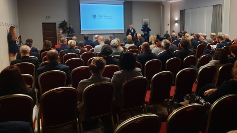 Rozmawiają przedstawiciele miast. Konferencja Czas na regiON trwa w Toruniu