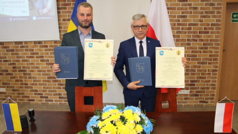 Mrocza i ukraińska Żółkiew zostaną miastami partnerskimi. Umowa intencyjna podpisana