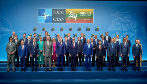 Po szczycie NATO w Wilnie: Polska z gwarancją obrony, Ukraina coraz bliżej Sojuszu [wideo]