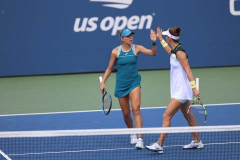 US Open: Polscy debliści się nie zatrzymują. Linette i Zieliński w ćwierćfinale