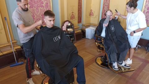 W tym roku w akcji „Charytatywny Walk in Day” biorą też udział barberzy/fot. Monika Kaczyńska