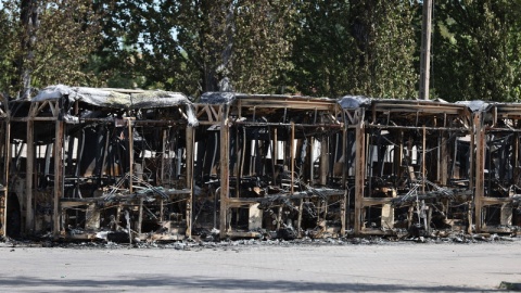 10 autobusów należących do prywatnej firmy przewozowej spłonęło w zajezdni w Bytomiu/fot. Kasia Zaremba/PAP