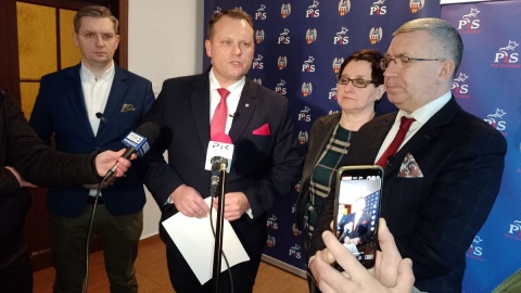 Toruńscy radni PiS protestują przeciwko postawieniu PR PiK w stan likwidacji