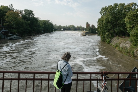 Wody Polskie: Zbiornik Racibórz Dolny stabilizuje poziom wód  sytuacja w rzekach poprawia się