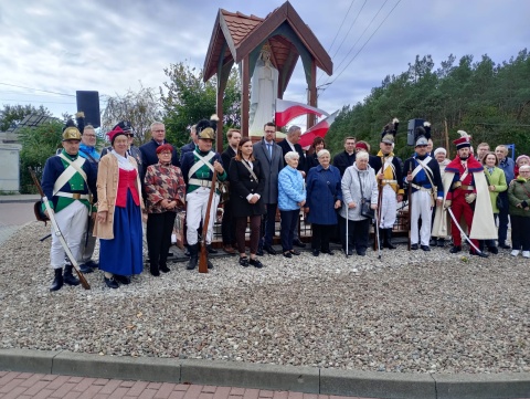 Kapsuła czasu i biesiada w XVIII-wiecznym stylu. Zielonka wspomina Kościuszkę