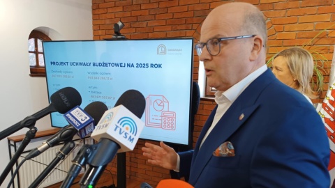 Prezydent Grudziądza z absolutorium. Radni PiS krytykowali zadłużenie miasta