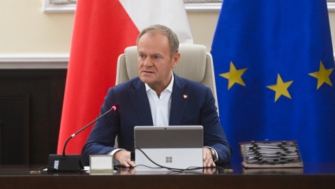 Premier Tusk: Zamrażamy ceny energii dla gospodarstw domowych na dziewięć miesięcy