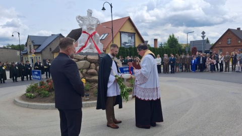 Punktem kulminacyjnym obchodów było odsłonięcie pomnika św. Huberta/fot: Marcin Doliński