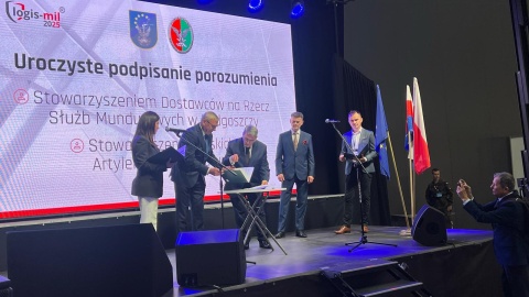 Nowoczesny sprzęt wojskowy i technologie wspierające branżę mundurową prezentowane są na Międzynarodowych Targach Bezpieczeństwa i Obronności w Bydgoszczy LOGIS-MIL/fot. Izabela Langner