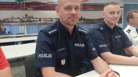 Asp. sztab. Marek Tokarski z Zespołu Prewencji na Wodach i Terenach Przywodnych KMP w Toruniu/fot. Michał Zaręba