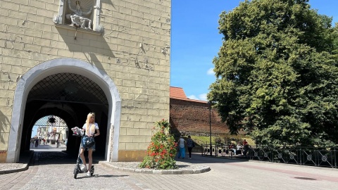 Gdzie dziś bezpiecznie dojechała Iza na hulajnodze elektrycznej/fot. Magdalena Gill