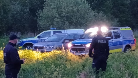 W tej sprawie dotychczas zatrzymano sześć osób, z których trzy usłyszały zarzuty