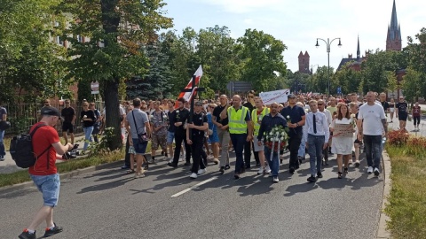 Marsz Milczenia w Toruniu po zabójstwie Klaudii/fot. Monika Kaczyńska