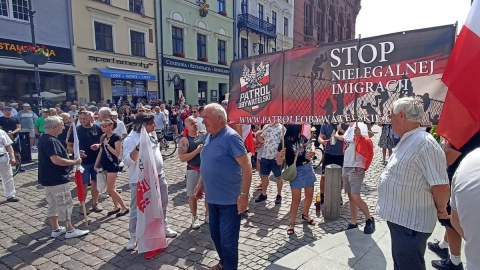 Marsz Milczenia w Toruniu po zabójstwie Klaudii/fot. Monika Kaczyńska