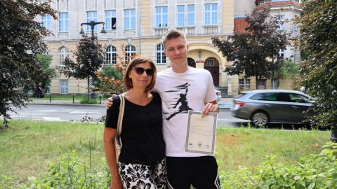 Maturzyści od dziś mogą odebrać świadectwa z wynikami matur/fot. Tatiana Adonis