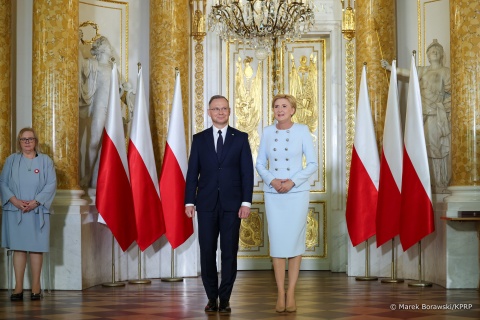 Prezydenckie obchody Święta 3 Maja w Warszawie. Ordery Orła Białego dla zasłużonych [wideo]