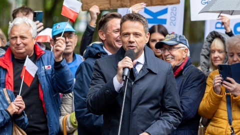CBOS: Trzaskowski - 32,7 proc.; Nawrocki - 27,5 proc., Mentzen - 13,7 proc.