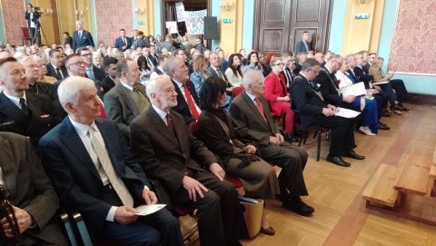 Jubileusz samorządu terytorialnego: - Było biednie, ale ludzie się bardzo angażowali